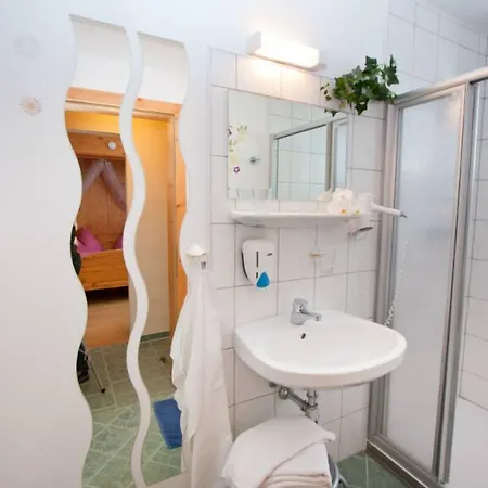 Spengerwirt Casa de hóspedes 3*