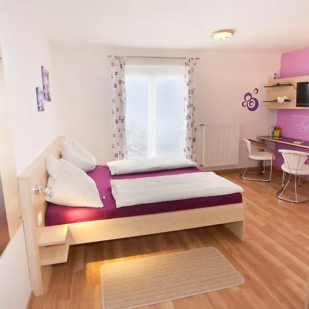 Spengerwirt Casa de hóspedes 3*
