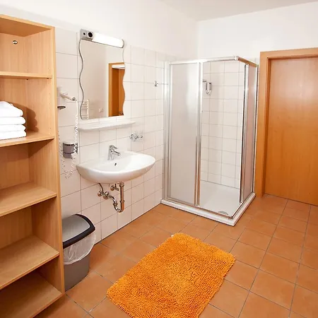 Spengerwirt Casa de hóspedes 3*