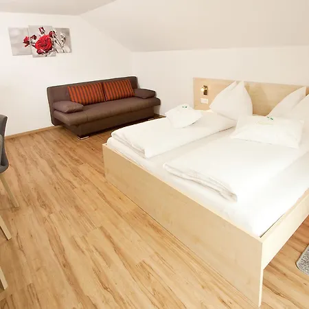 Casa de hóspedes Spengerwirt 3*
