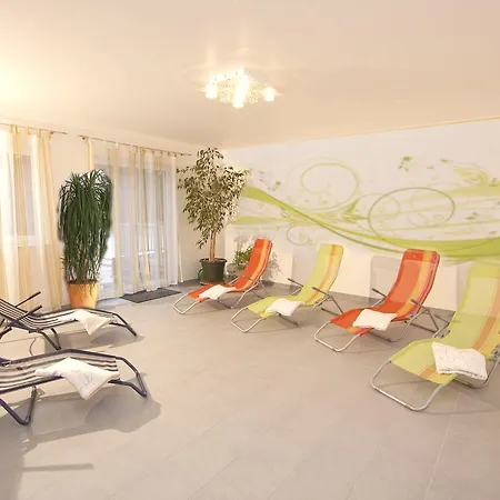 Spengerwirt Pensión 3*