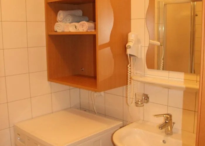 Spengerwirt بيت ضيافة